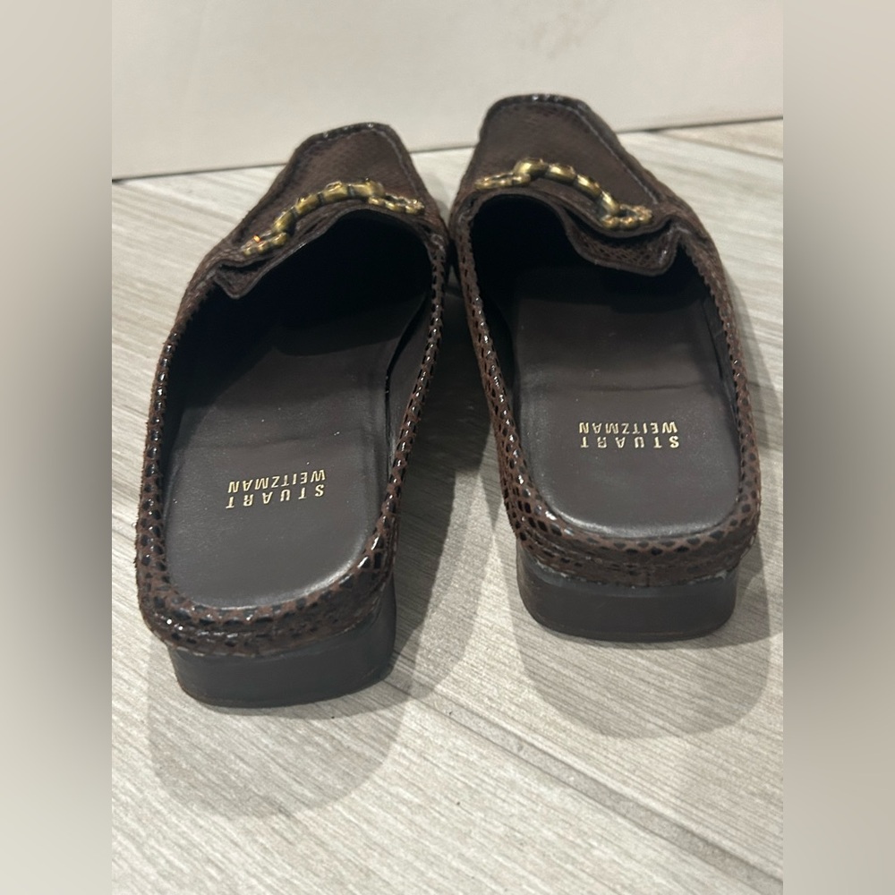 Stuart Weitzman Dark Brown Snake Pattern Mule Loa… - image 5